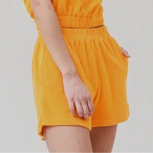 WSLY Bandier Womn L Bright Orange Casual Lounge High Rise Terry Sweat Shorts NWT